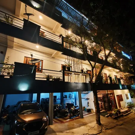 Andaman Shores Homestay Отели рядом с достопримечательностью «Корбинс Коув»