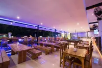 Central Inn Senggigi Hotels in Senggigi