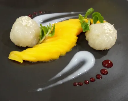 Nestagar Hotel Solo Отели в г. Grogol