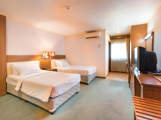 รูปภาพของDT Hotel Pratunam or (Dream Town Hotel) - โรงแรม ดีที ประตูน้ำ