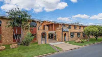 Western Gateway Motel and Apartments