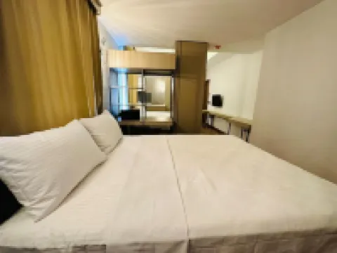 Nice Royal Suite Hotels in der Nähe von Kartal Sakir Demir Ilkogretim Okulu