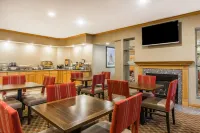 Comfort Inn & Suites Mishawaka-South Bend Hotels in Harris Township