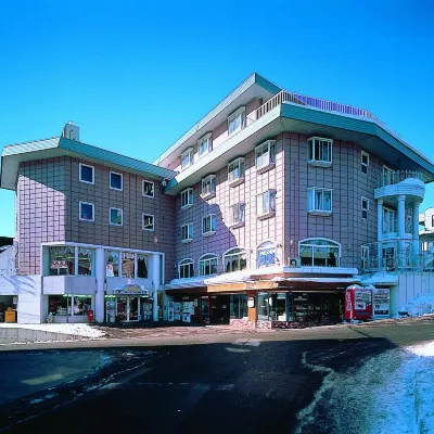 馬里昂信濃度假旅館 JR白馬大池站附近的飯店
