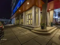 Sparks Odeon Sukabumi, ARTOTEL Curated Hotels in Cikole