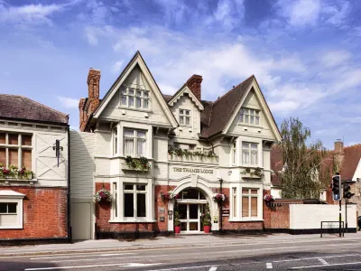 Sunday London Staines-upon-Thames Heathrow T5 Hotel di Heathrow