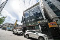Seongnam City Park Hotels in Jungwon-gu