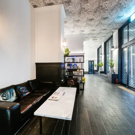 Hotel Vow Отели рядом с достопримечательностью «Тематический парк Aiins World»