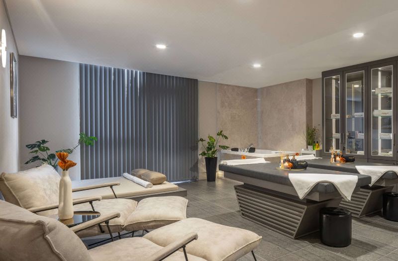 Billionaire Ramada Plaza by Wyndham Batumi photo 2