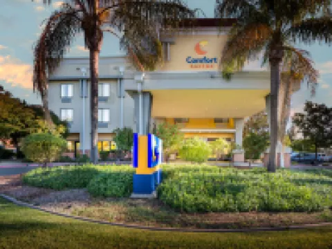 Comfort Suites Vacaville-Napa Valley Area Hotels in Vacaville