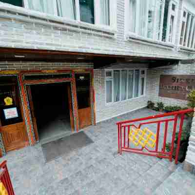Sikkim Tourist Centre Hotel Exterior