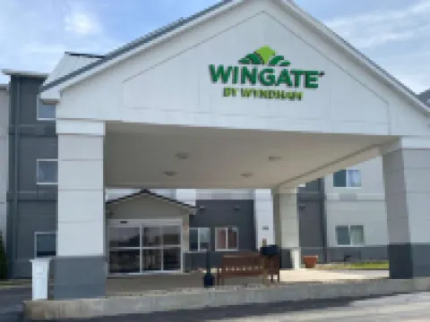 Wingate by Wyndham Uniontown Hotels in Fayette County