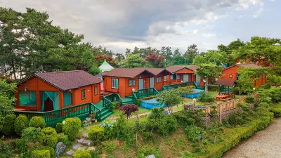 Taean Log House Pension