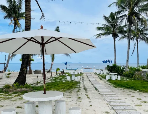 Villa Darroca Beach House - Bed and Breakfasts