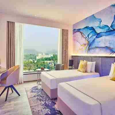 Vivanta Navi Mumbai Turbhe Rooms