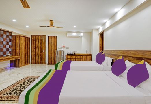 Treebo Tryst Greenstones Boutique - Housity