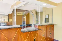 Travelodge by Wyndham Silver Spring - parking