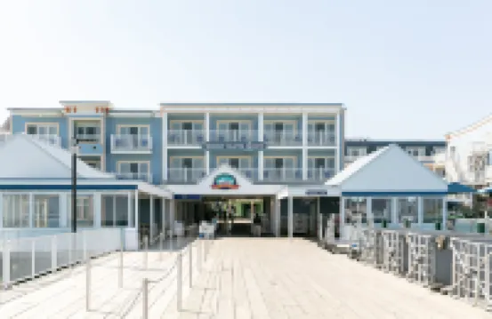 Bicycle Street Inn and Suites