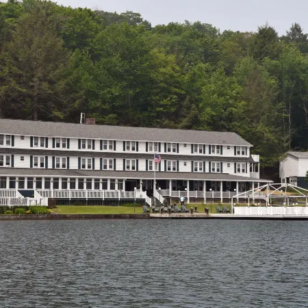 Chestnut Inn at Oquaga Lake