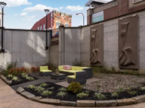 Blu-Tique, Akron, a Tribute Portfolio Hotel Hotels in Akron