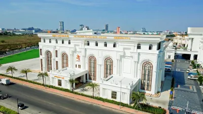 The Premier Palace Hotel and Spa