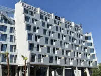 Ekilibrio Hotel & Apart-Suites Hotels near Usera Metro Station