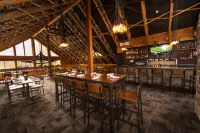 Camelback Resort - bar