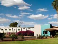 The Lodge Motel, Newman