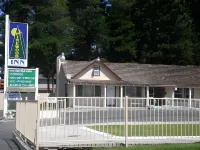 Pinewood Inn