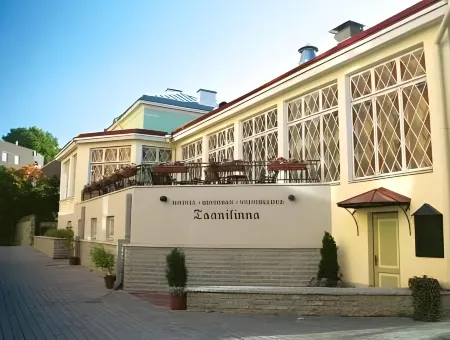 Taanilinna Hotell Отели рядом с достопримечательностью «Переулок Святой Катарины»