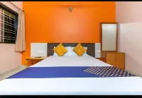 Sunraj Niwas Hotels in Avakali