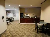 Luxury Inn & Suites Troy