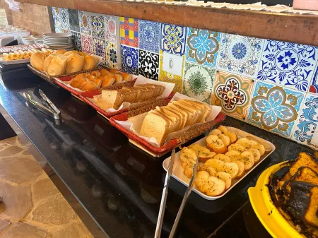 Yannai Chalé Praia Отели в г. Ильябела