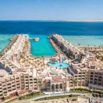 Sunny Days El Palacio Resort & Spa