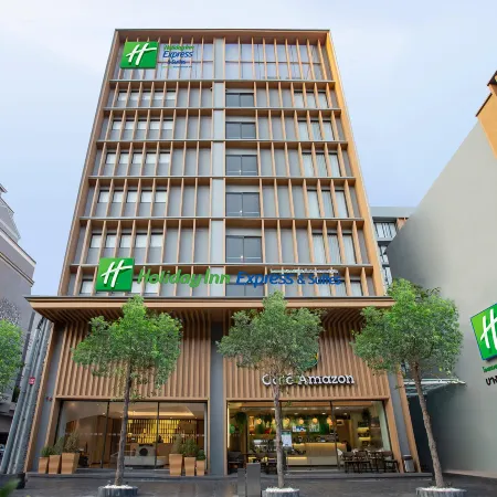 Holiday Inn Express & Suites BANGKOK CENTRAL PIER by IHG Отели рядом с достопримечательностью «Центральный пирс Саторн»