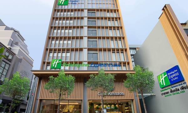 Holiday Inn Express & Suites Bangkok Central Pier by IHG