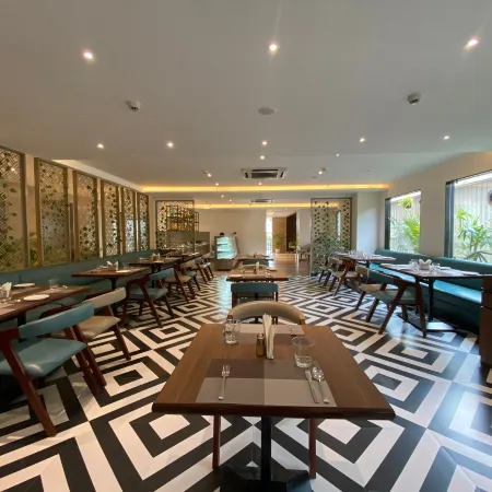 Sachika Hotels, Guwahati Отели в г. Камруп