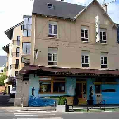 Logis Hôtel de Chartres Rest. l'Ecume Hotel Exterior