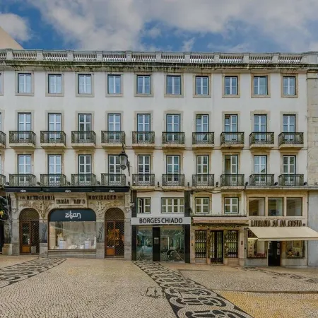 Hotel Borges Chiado Отели рядом с достопримечательностью «Лиссабонский собор»