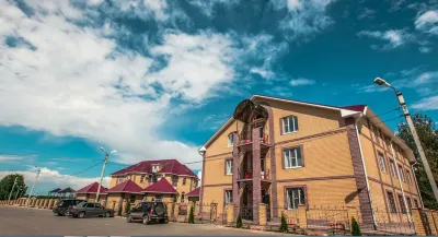 Rioni Hotel โรงแรมใน