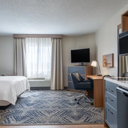 Candlewood Suites ROCKFORD by IHG