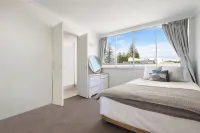 3 Bedroom Miami Oceanfront Paradise Apartment