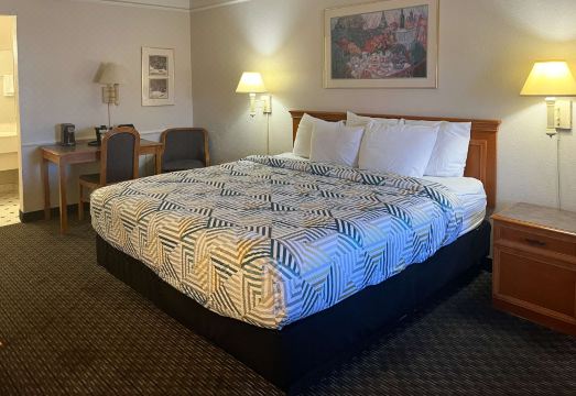 5. 라킨타 인 바이..