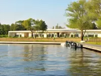 Vetochka Hotel