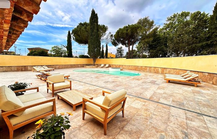 Boutique Hotel Comtal Empuries