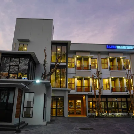 Sajiwa Inn and Suite Hotel