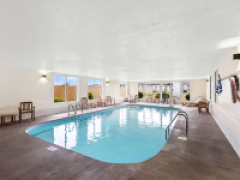 Best Western Airport Inn Hotels in Moline