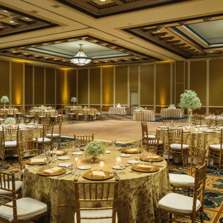 Sheraton Atlantic City Convention Center Hotel Отели рядом с достопримечательностью «Atlantic City Historical Museum»