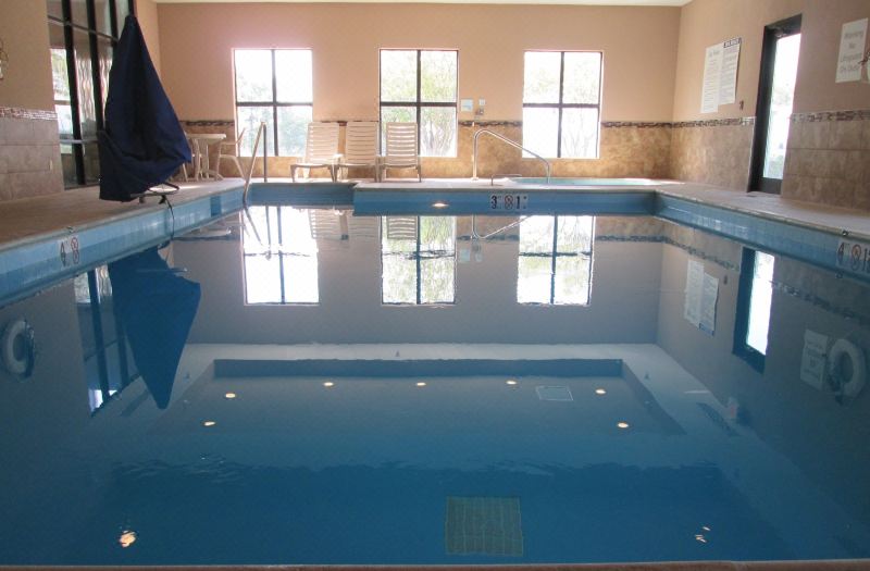 Holiday Inn Express Cloverdale (Greencastle) by IHG photo 3