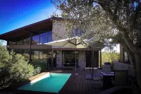 CASA SEKUI